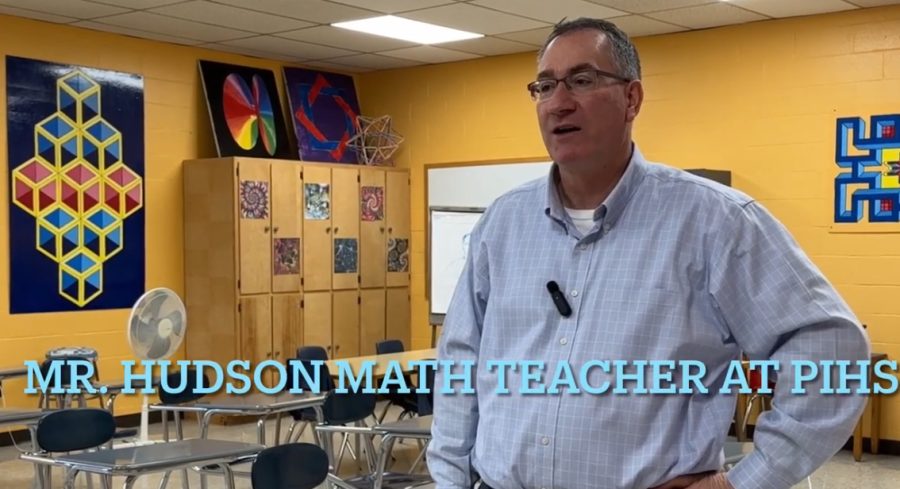 Jeff+Hudson+talks+about+the+evolution+of+students.+This+is+his+close+to+his+26th+year+at+PIHS.