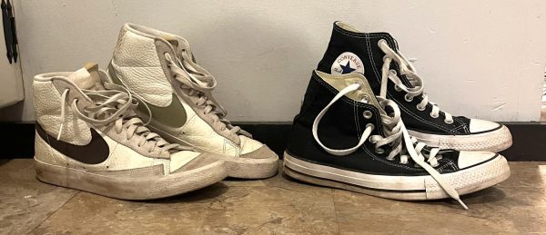Line them up. A good comparison of the sneakers and their features side by side. “Wait, they have glitter ones? I want a glitter pair, Emma Bard 26 said while talking about Converse High Tops. 

